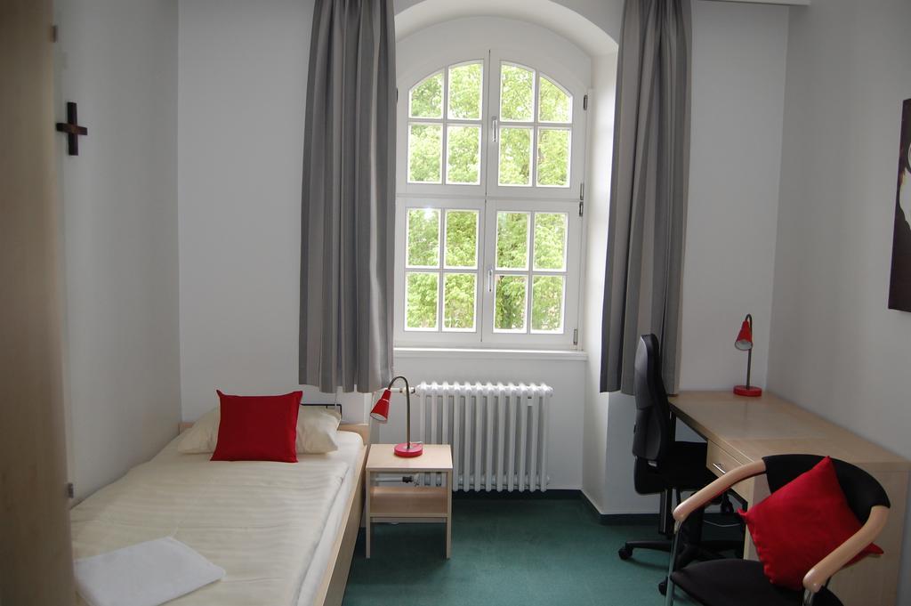 Pension Augenblick Knechtsteden Dormagen Bilik gambar